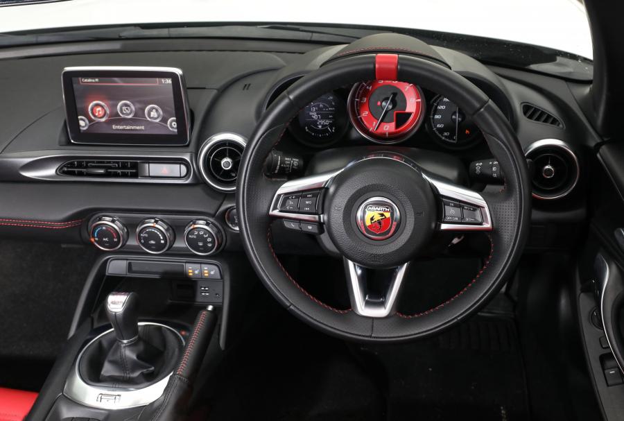 Торпедо Abarth 124 Spider Monza Edition (348) 2018 года  (AU) (фото 6 из 23)